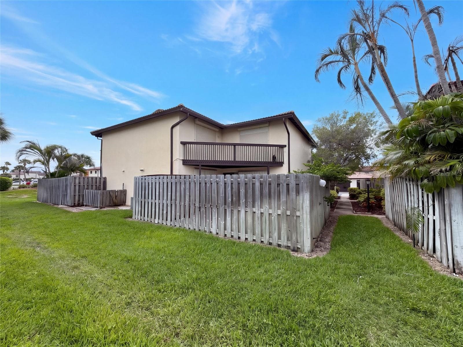 Townhouse at 3293 SAND CT, MELBOURNE BEACH, photo 5 of 19