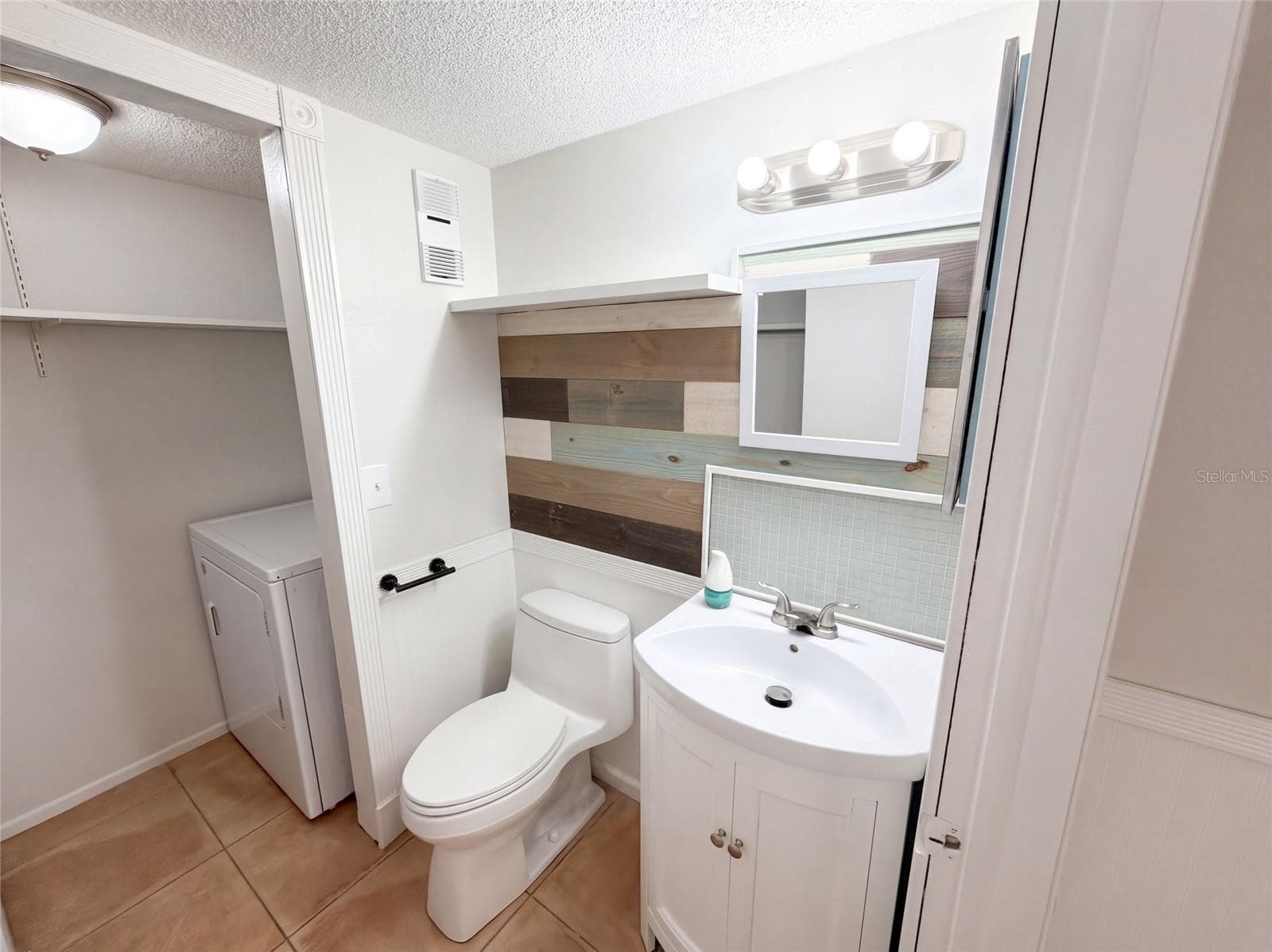 Townhouse at 3293 SAND CT, MELBOURNE BEACH, photo 16 of 19