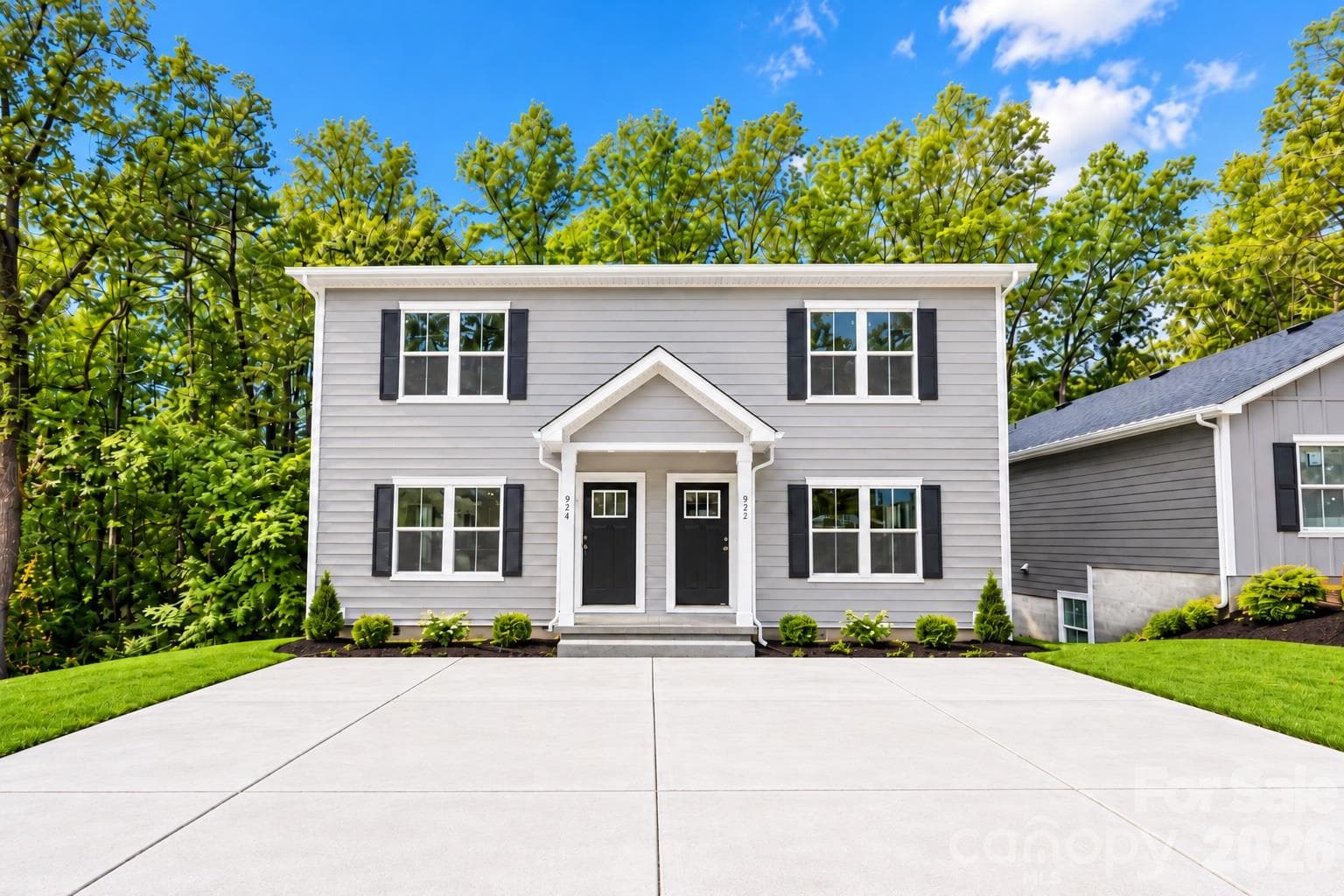 952-954 4th Street Place SE