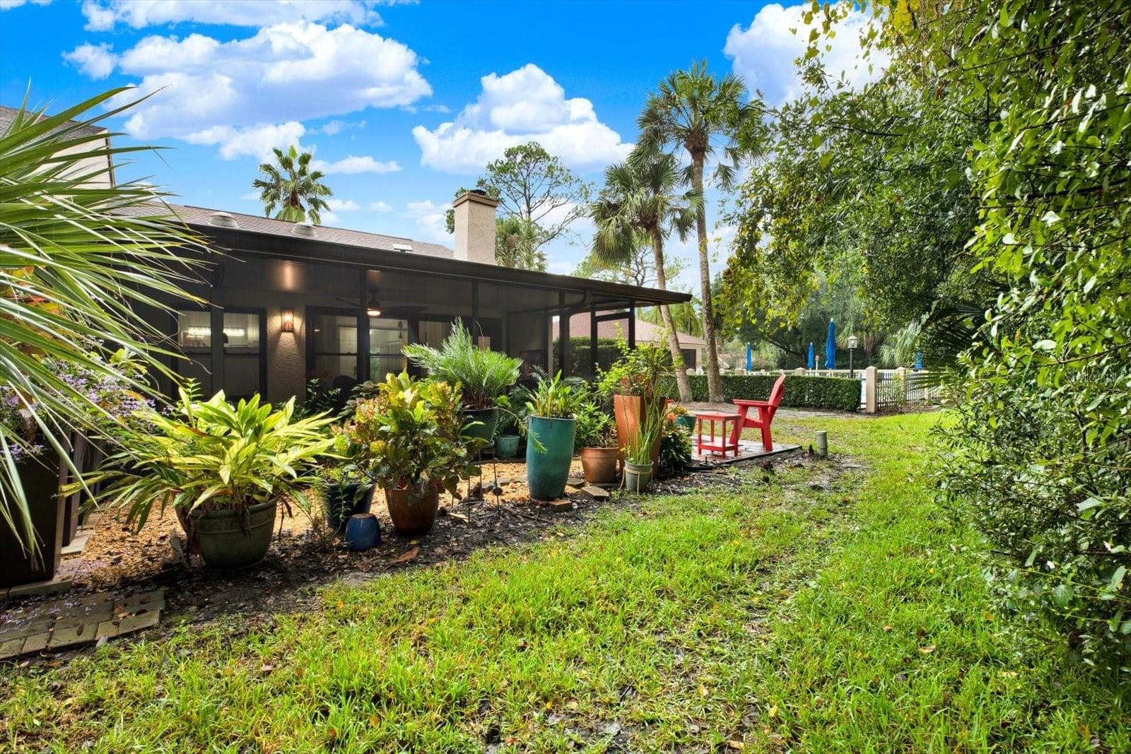 Villa at 3433 HILLMOOR DR, PALM HARBOR, photo 19 of 34
