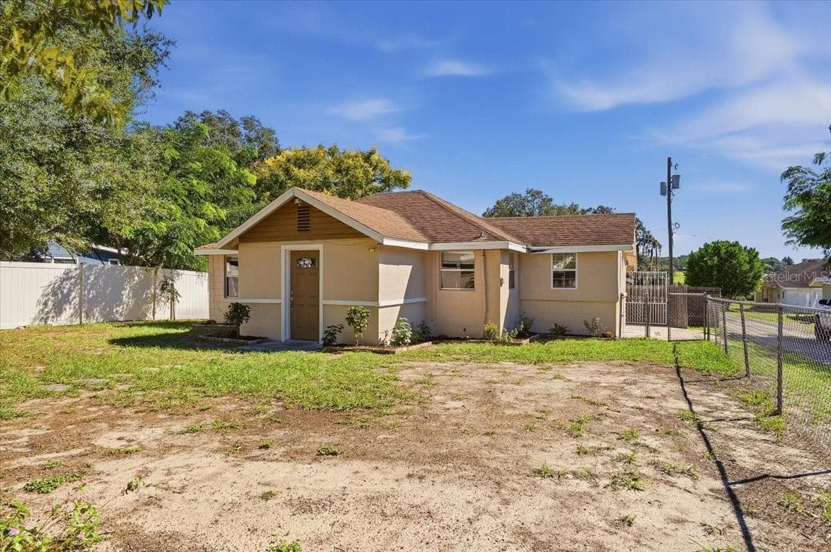 Single Family Residence at 618 4TH ST N, LAKE WALES, photo 3 of 40