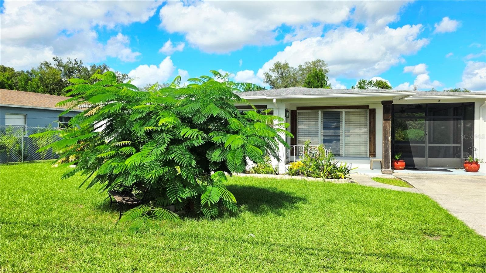 Single Family Residence at 213 W CRAWFORD ST, LAKELAND, photo 7 of 87