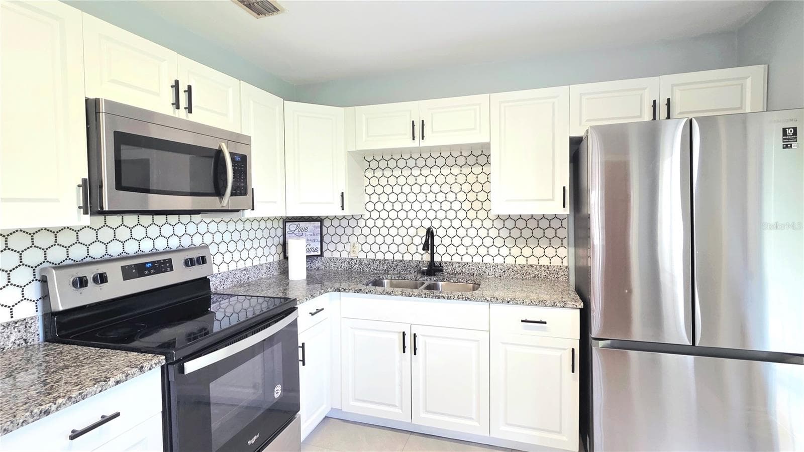 Single Family Residence at 213 W CRAWFORD ST, LAKELAND, photo 28 of 87