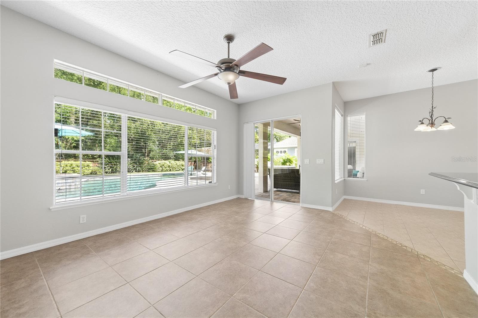 Single Family Residence at 16169 BRISTOL LAKE CIR, ORLANDO, photo 14 of 46