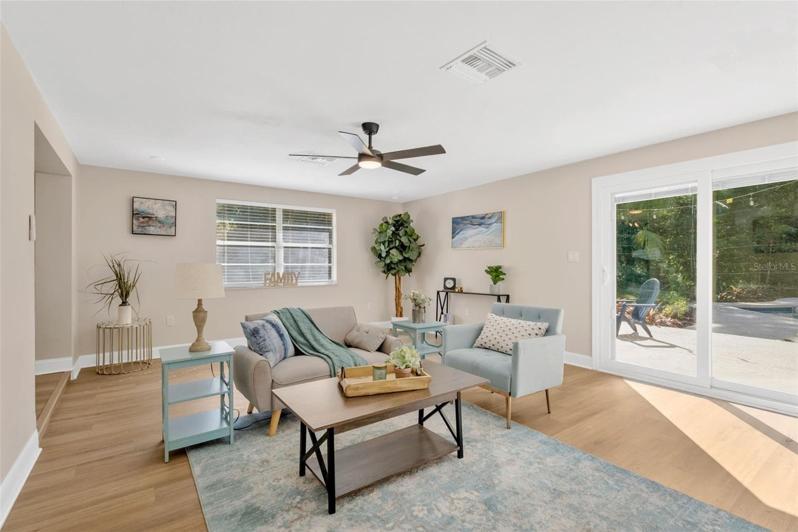 Single Family Residence at 6809 VALRIE LN, RIVERVIEW, photo 6 of 24