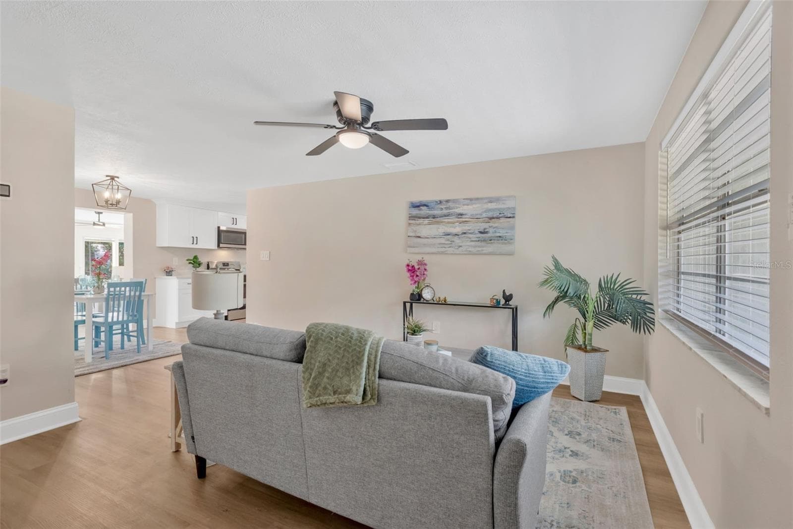 Single Family Residence at 6809 VALRIE LN, RIVERVIEW, photo 11 of 24