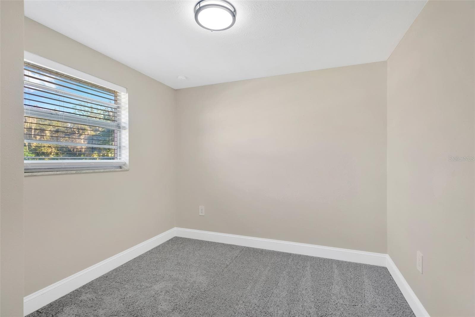 Single Family Residence at 6809 VALRIE LN, RIVERVIEW, photo 21 of 24
