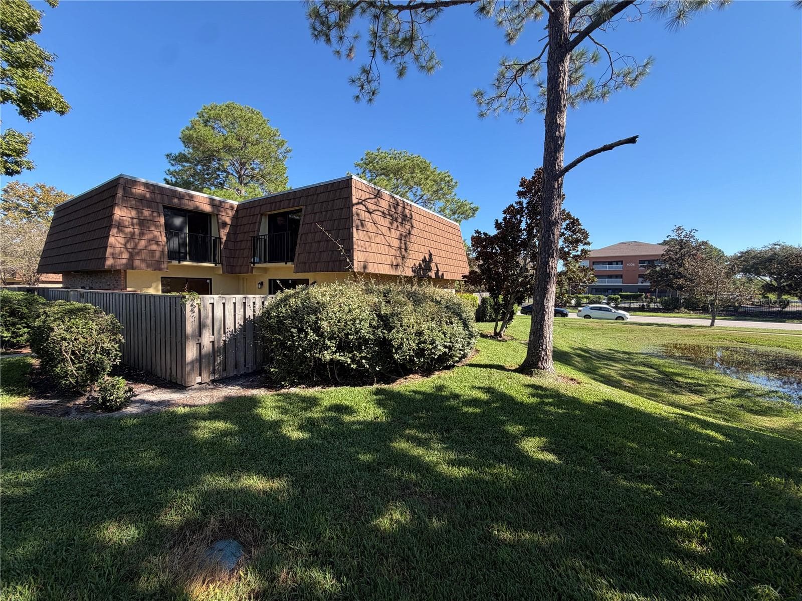 Condominium at 5256 MIDDLE CT #104, ORLANDO, photo 2 of 25