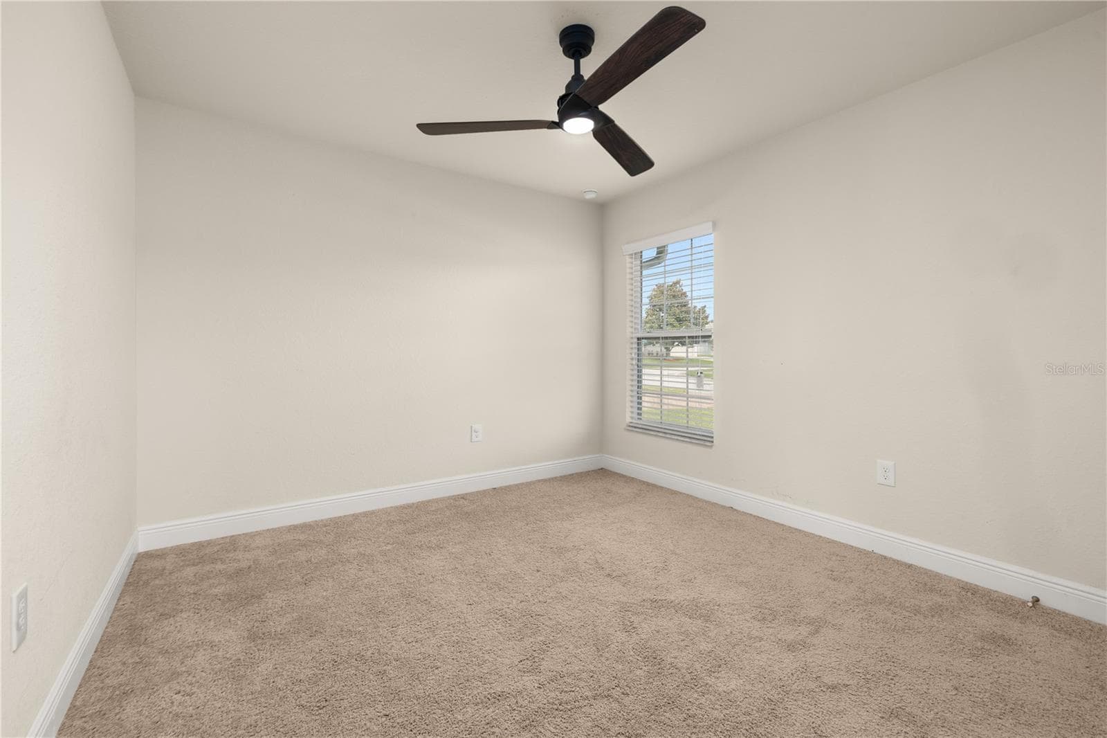 Single Family Residence at 702 COUNTRY WALK CV, EAGLE LAKE, photo 26 of 50
