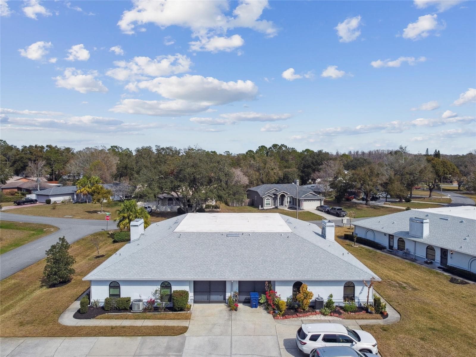 Garage Entrance and Parking - 23227 CLUB VILLAS DR #38, LAND O LAKES