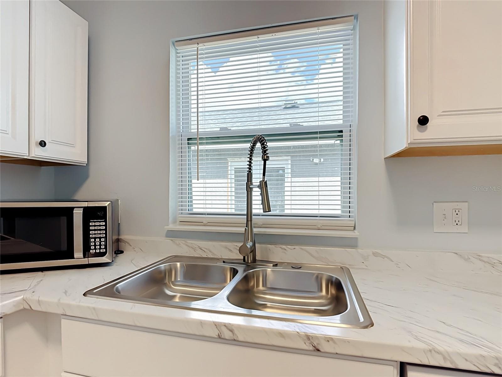 Single Family Residence at 9684 HOLLYHILL DR, ORLANDO, photo 16 of 43