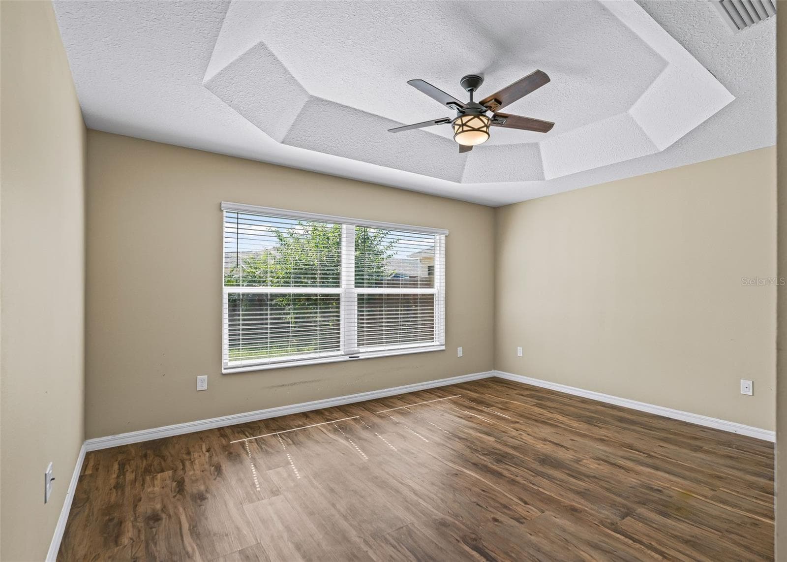 Villa at 2414 NELLIE RD, THE VILLAGES, photo 19 of 43