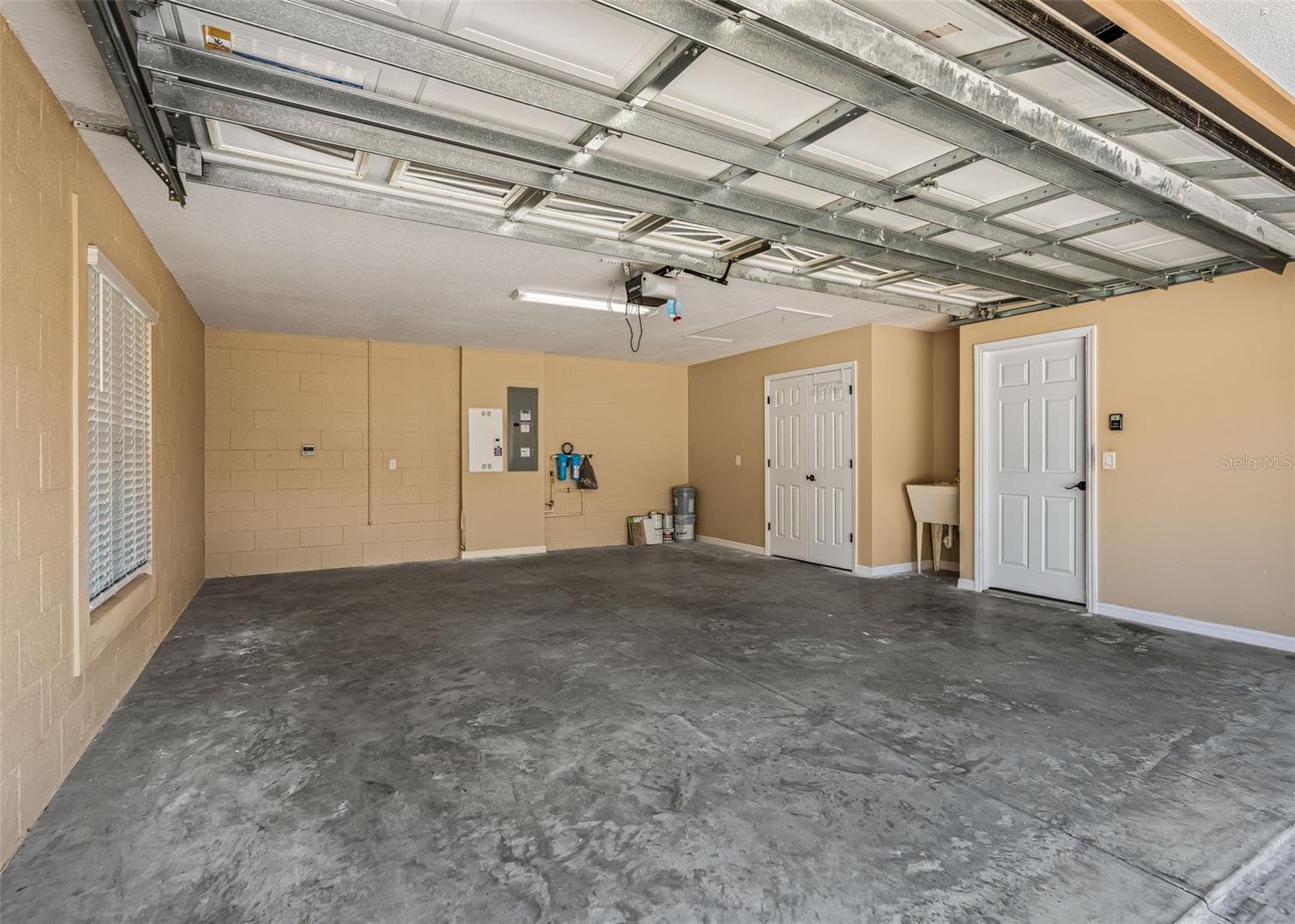 Villa at 2414 NELLIE RD, THE VILLAGES, photo 32 of 43