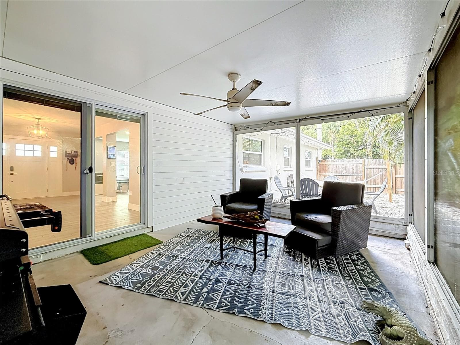 Screened in porch - 1509 BARBARA AVE, CLEARWATER