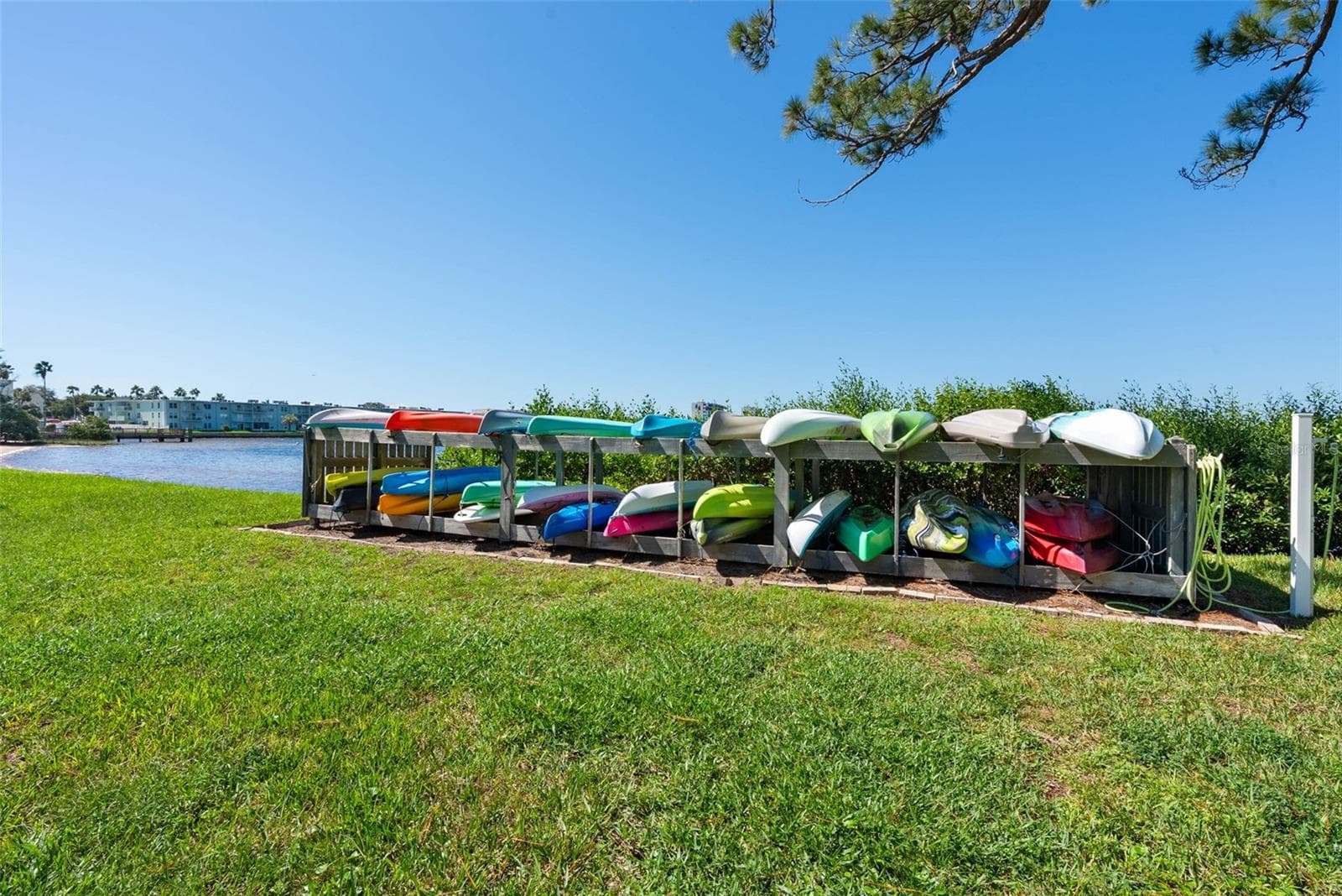 Kayak Rack - 2700 BAYSHORE BLVD #511, DUNEDIN