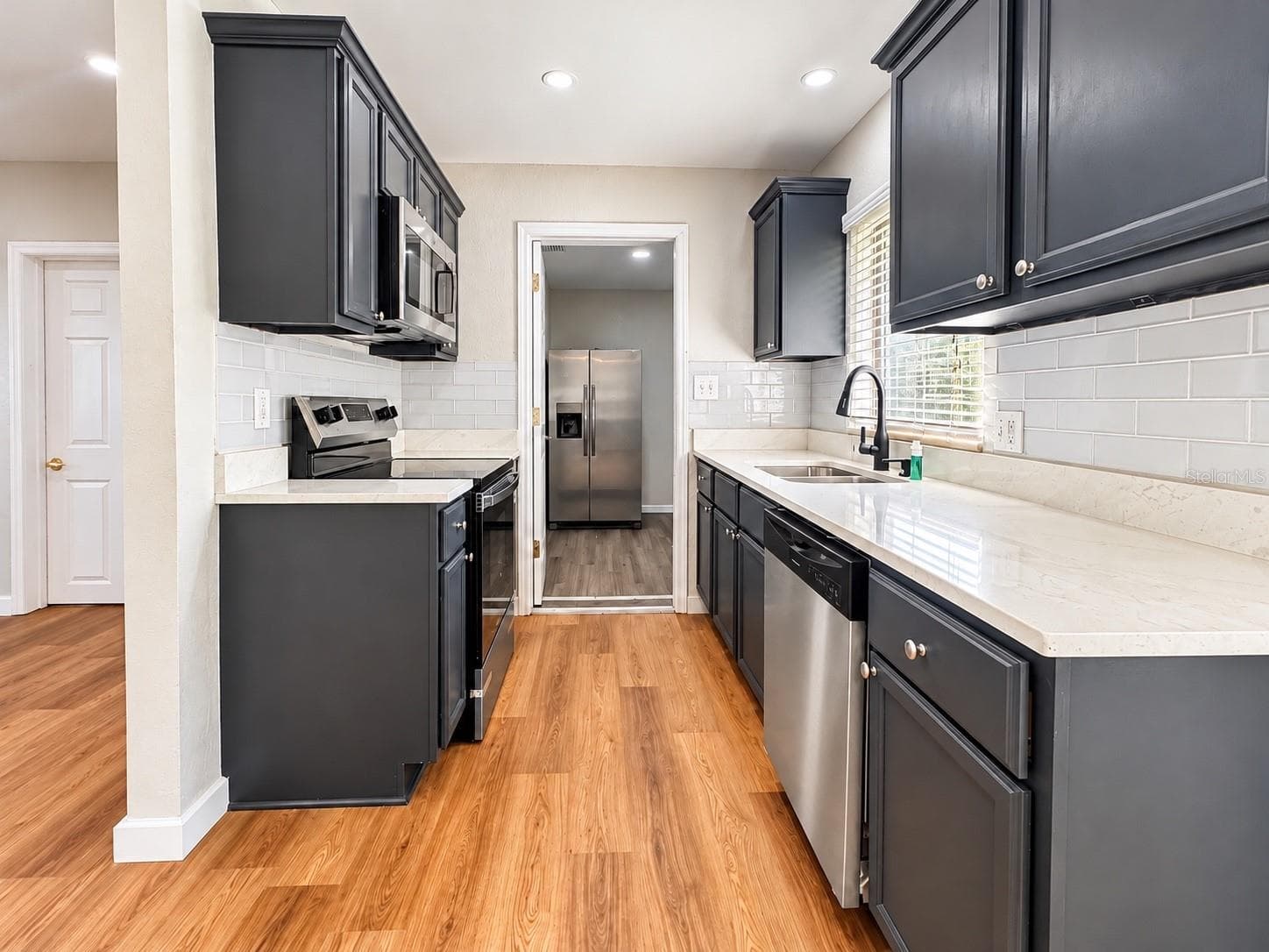 Single Family Residence at 4692 BARLEY ST, ORLANDO, photo 10 of 27