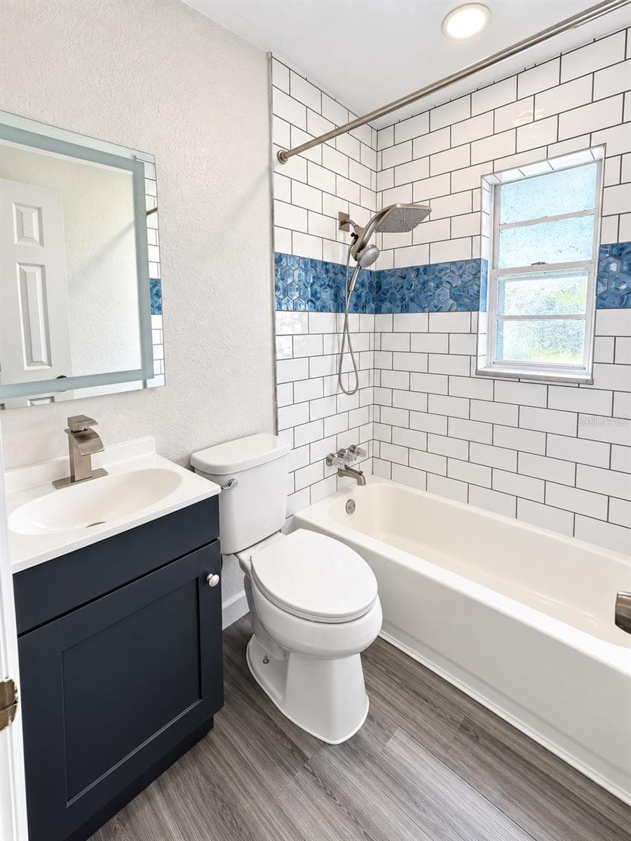 Single Family Residence at 4692 BARLEY ST, ORLANDO, photo 18 of 27