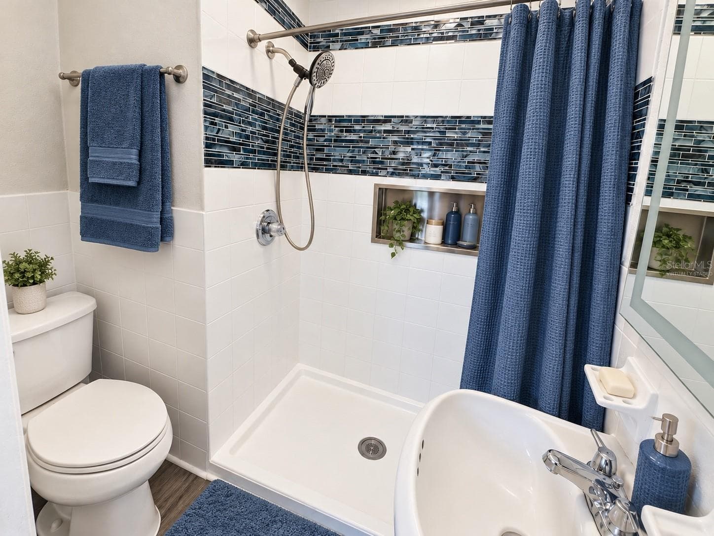 Virtually Staged - 4692 BARLEY ST, ORLANDO