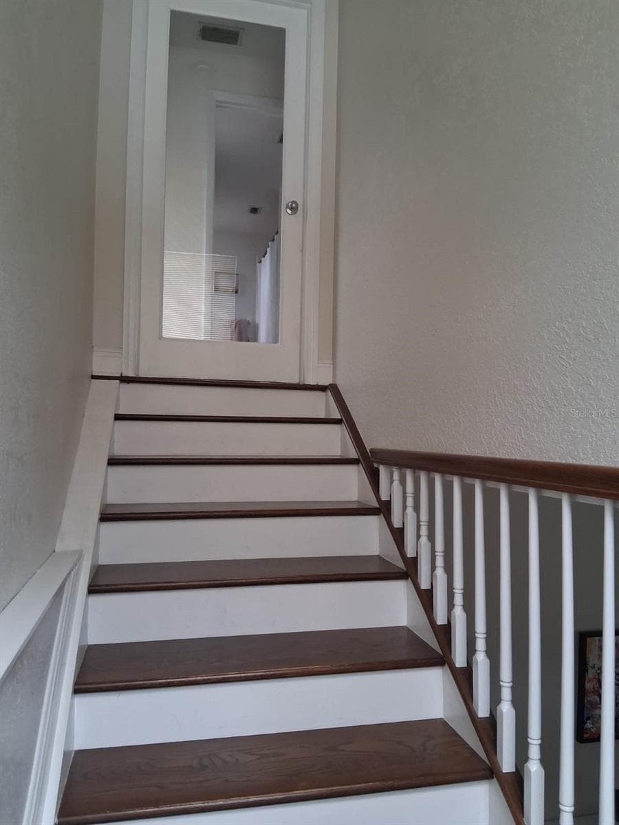 Single Family Residence at 8220 YARDLEY AVE N, ST PETERSBURG, photo 31 of 61