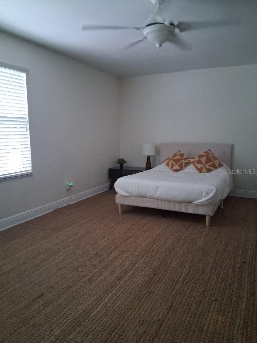 Enormous second floor bedroom--this is the one that will get dibs! - 8220 YARDLEY AVE N, ST PETERSBURG