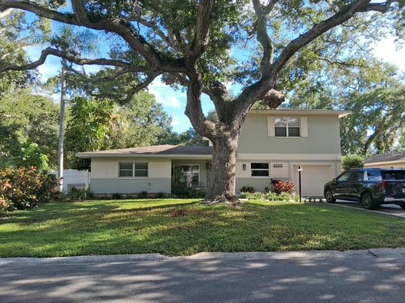 Single Family Residence at 8220 YARDLEY AVE N, ST PETERSBURG, photo 57 of 61