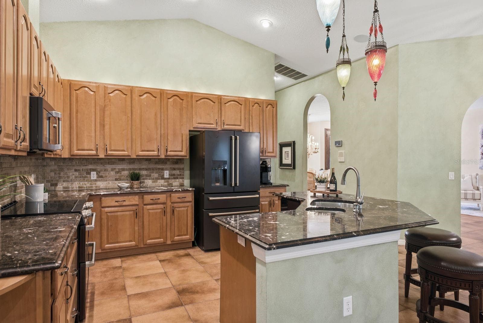 Single Family Residence at 580 S FLORIDA AVE, TARPON SPRINGS, photo 9 of 42