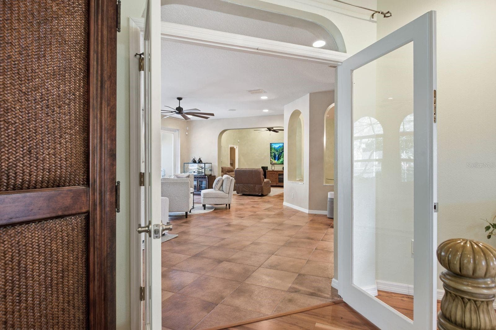 Single Family Residence at 580 S FLORIDA AVE, TARPON SPRINGS, photo 16 of 42