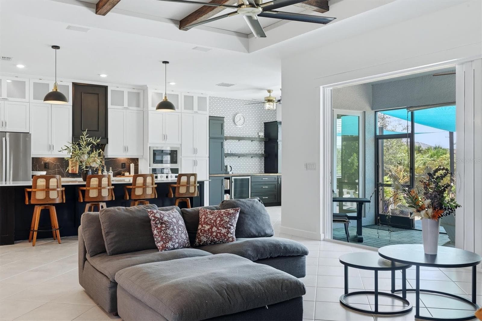Single Family Residence at 15185 HENNIPEN CIR, PORT CHARLOTTE, photo 9 of 66