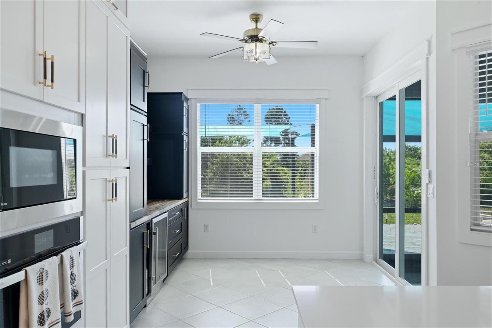 Single Family Residence at 15185 HENNIPEN CIR, PORT CHARLOTTE, photo 16 of 66