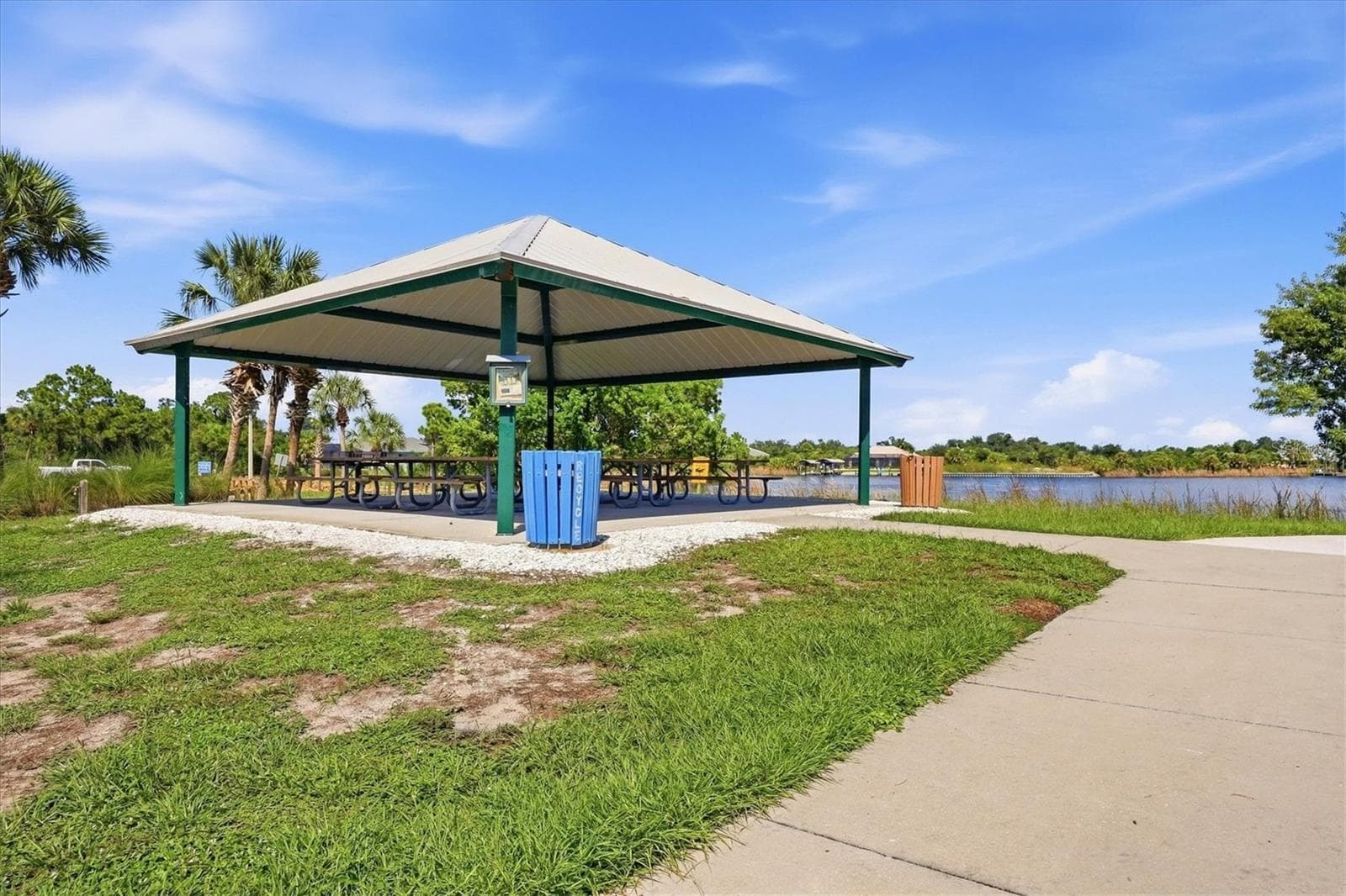 Single Family Residence at 15185 HENNIPEN CIR, PORT CHARLOTTE, photo 50 of 66