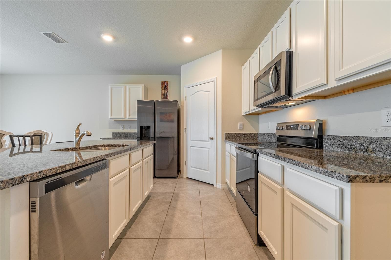 Kitchen - 3812 SWANFALLS TER, SANFORD