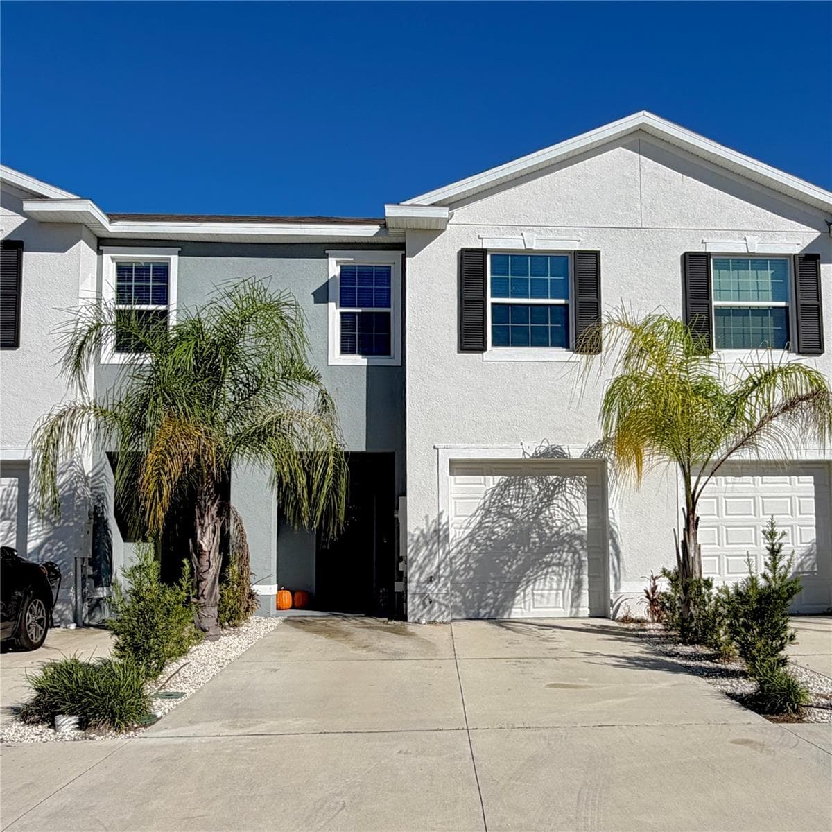 Townhouse at 33075 FROSTED CLOVER WAY, WESLEY CHAPEL, photo 2 of 40