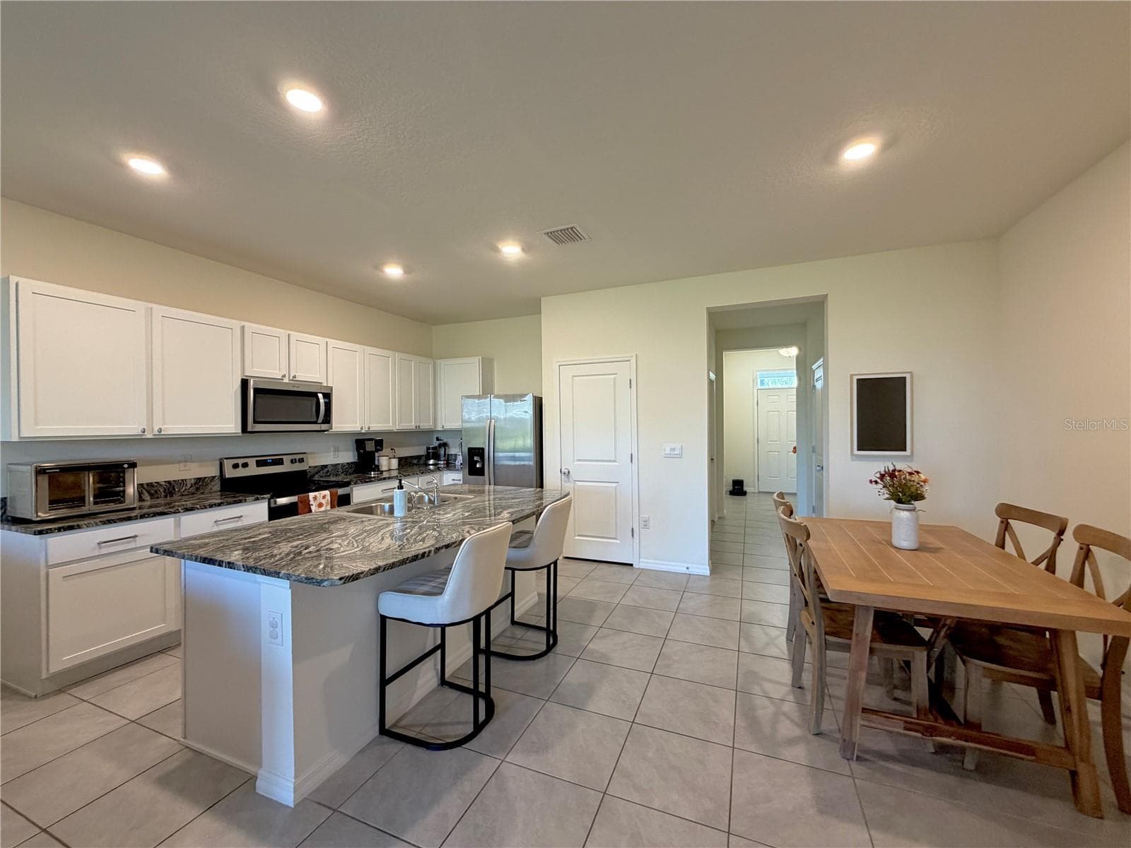 Townhouse at 33075 FROSTED CLOVER WAY, WESLEY CHAPEL, photo 4 of 40