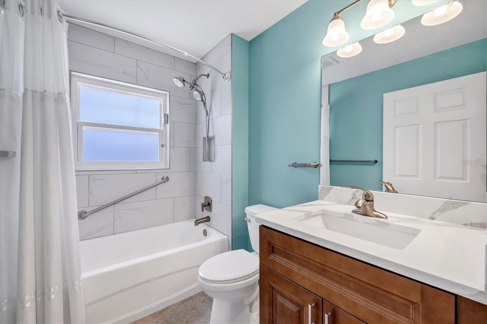 BATH - 8183 DELAND ST, PORT CHARLOTTE