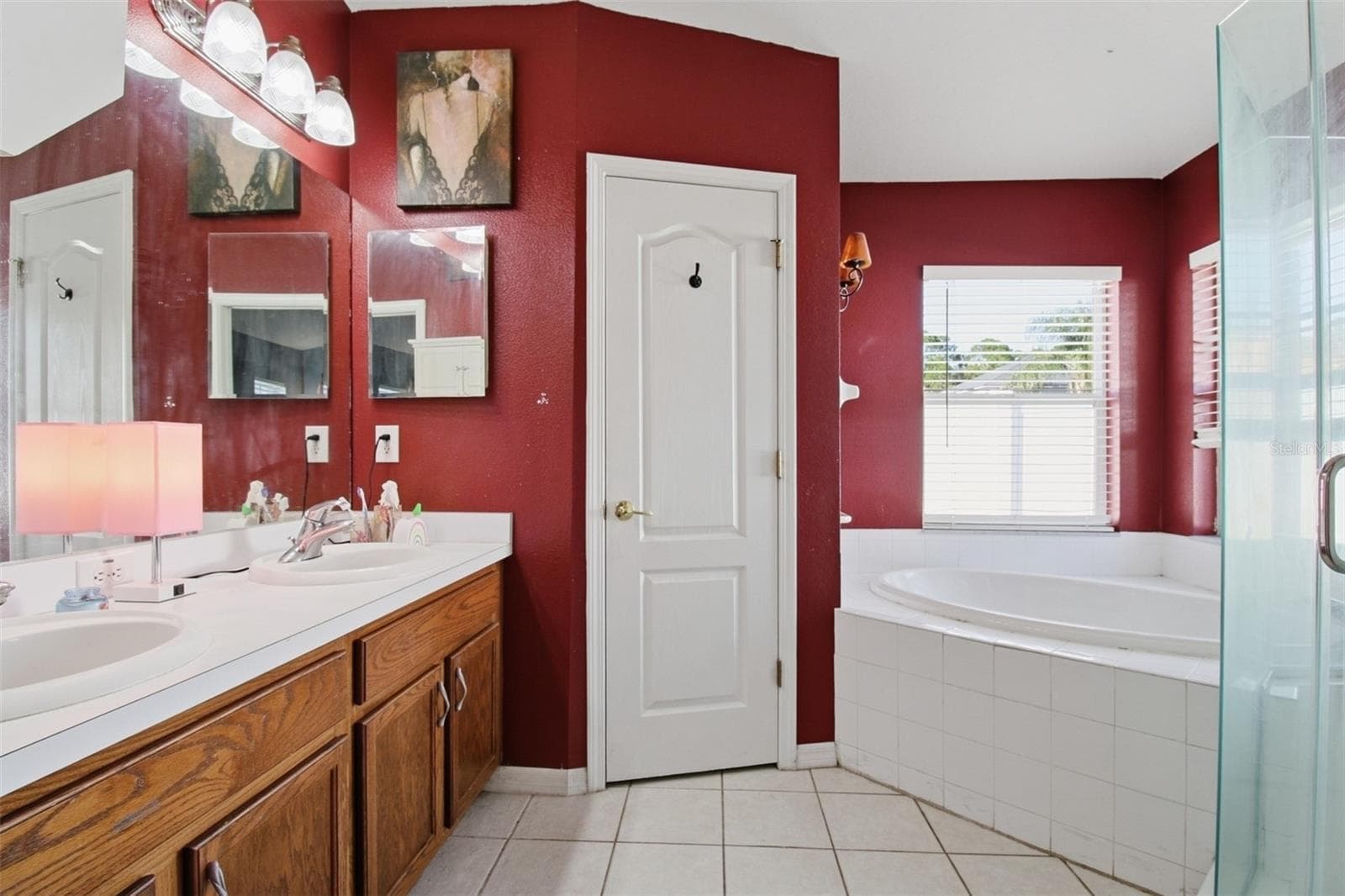 Single Family Residence at 4716 BARCHETTA DR, LAND O LAKES, photo 25 of 34