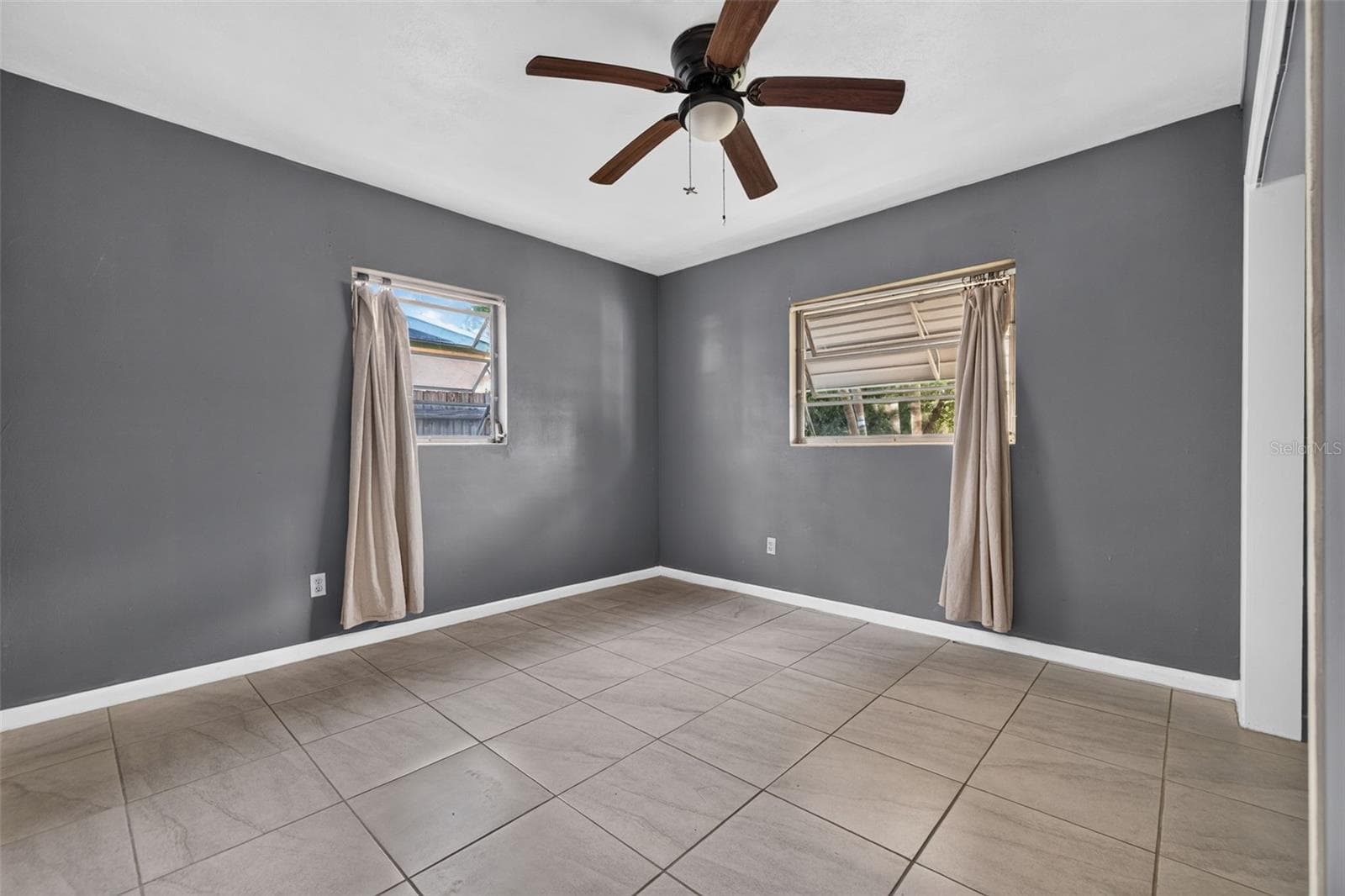 Single Family Residence at 1835 WEST DR, CLEARWATER, photo 14 of 23