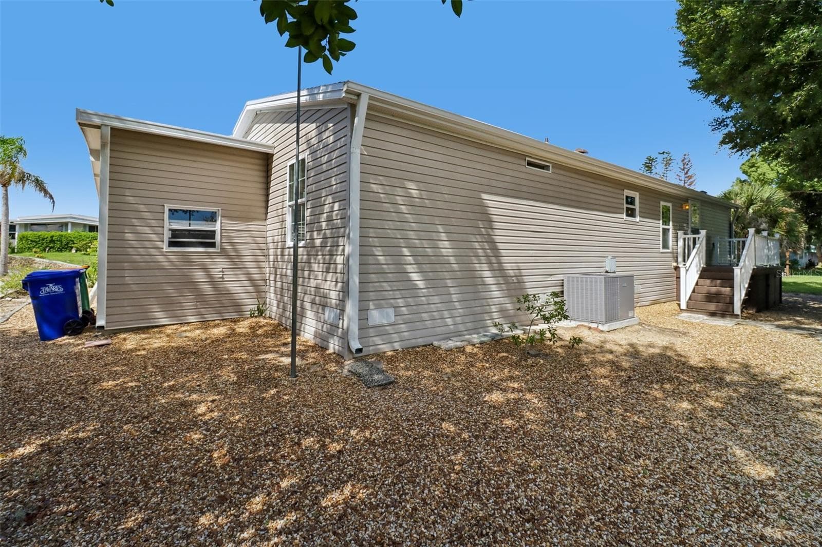 Manufactured Home at 2745 VINDALE RD, TAVARES, photo 29 of 39