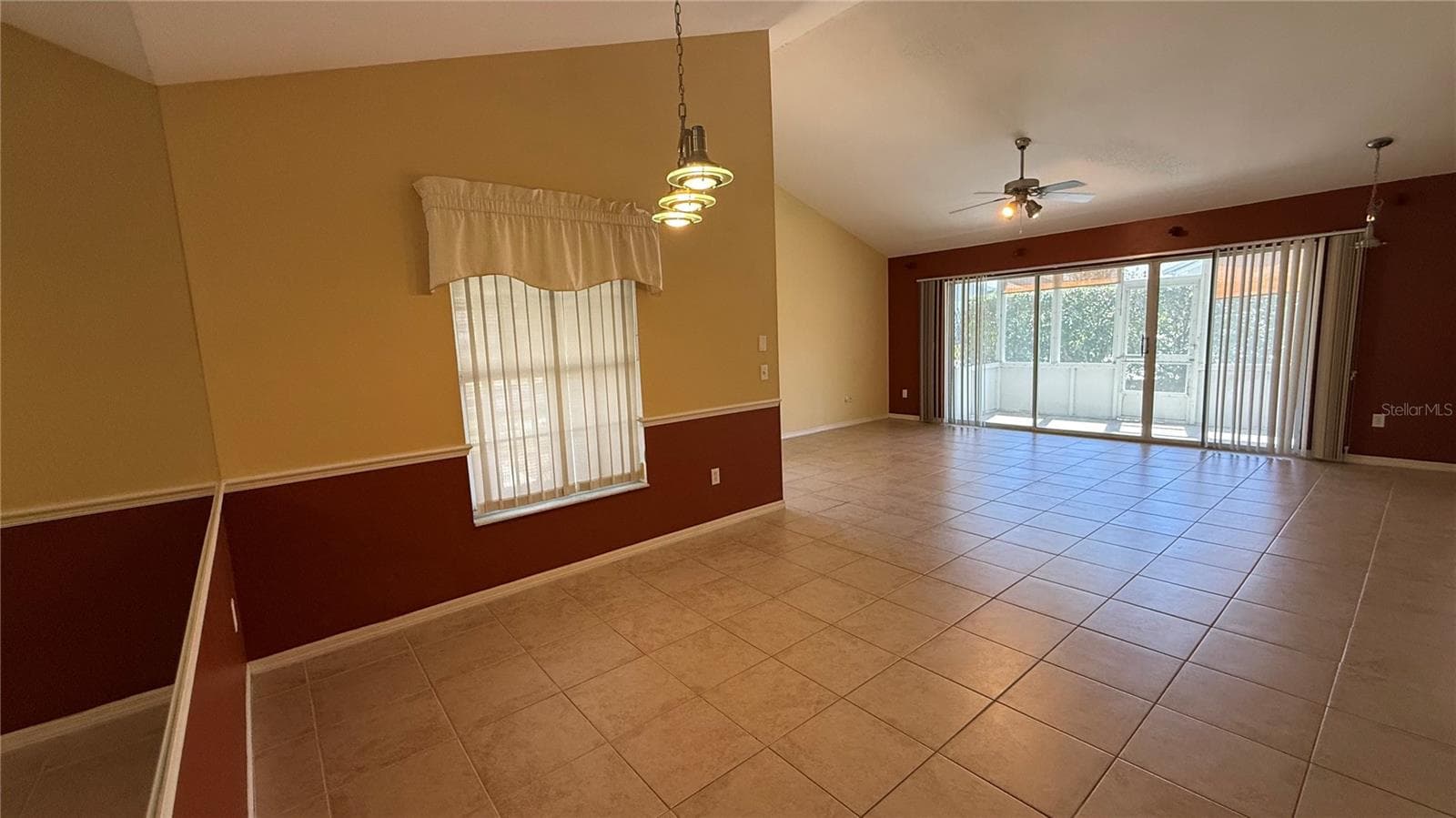 Open Concept Dining / Living area - 2312 SW 20TH CT, OCALA