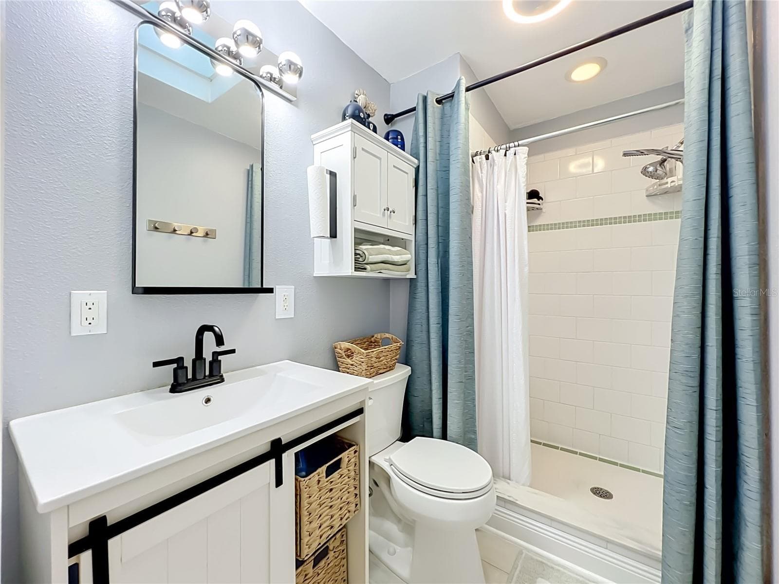 Primary Bathroom - 3409 FERNDELL DR, WINTER PARK