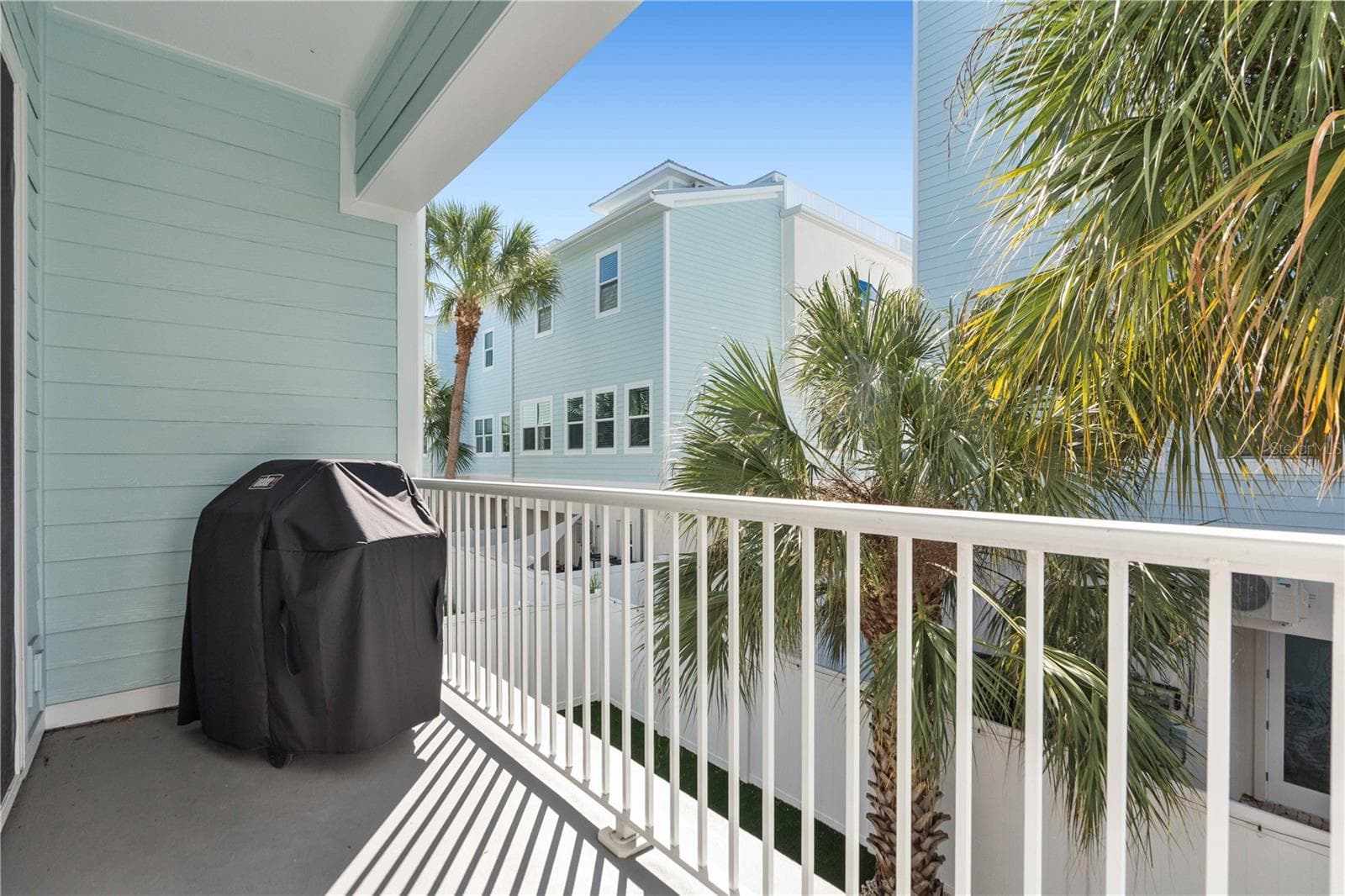 Townhouse at 1413 BAYSHORE BLVD #2, DUNEDIN, photo 19 of 85