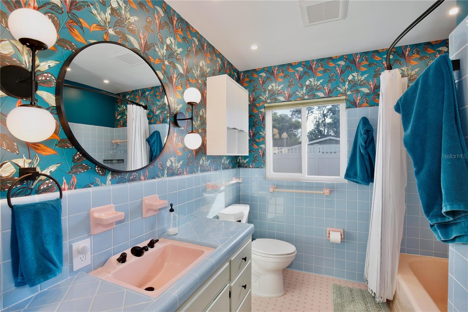 Single Family Residence at 2387 WASHINGTON RD, MOUNT DORA, photo 23 of 67