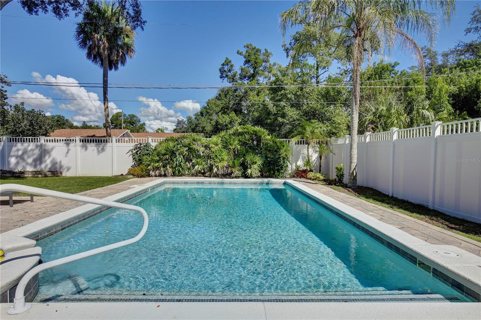 Single Family Residence at 2387 WASHINGTON RD, MOUNT DORA, photo 39 of 67