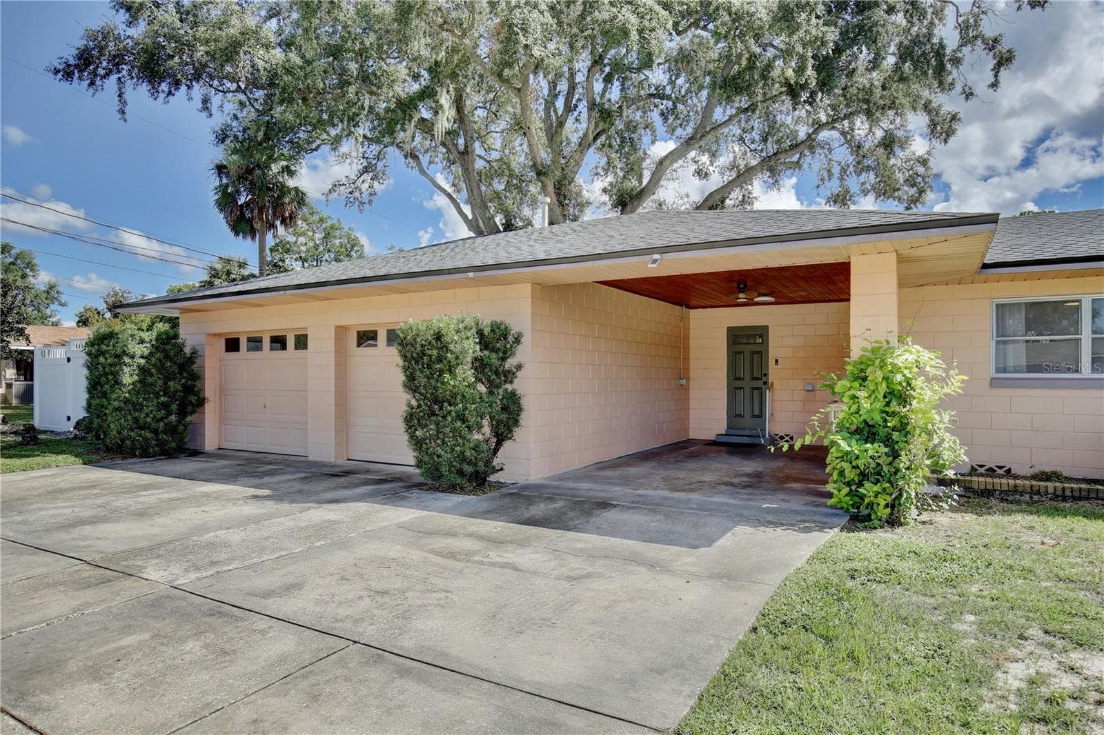 Single Family Residence at 2387 WASHINGTON RD, MOUNT DORA, photo 48 of 67