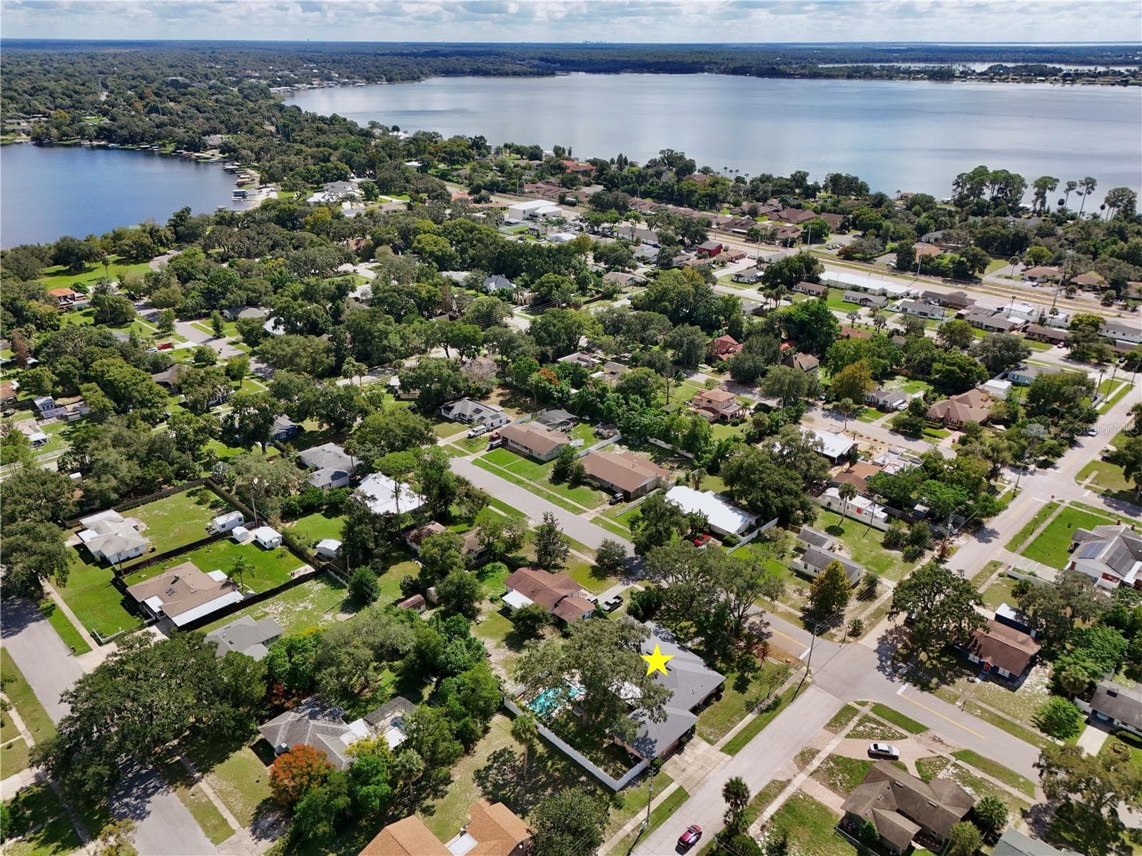 Single Family Residence at 2387 WASHINGTON RD, MOUNT DORA, photo 62 of 67