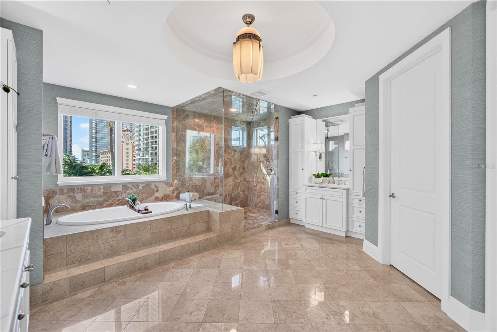 Primary Bath - 180 BEACH DR NE #502, ST PETERSBURG
