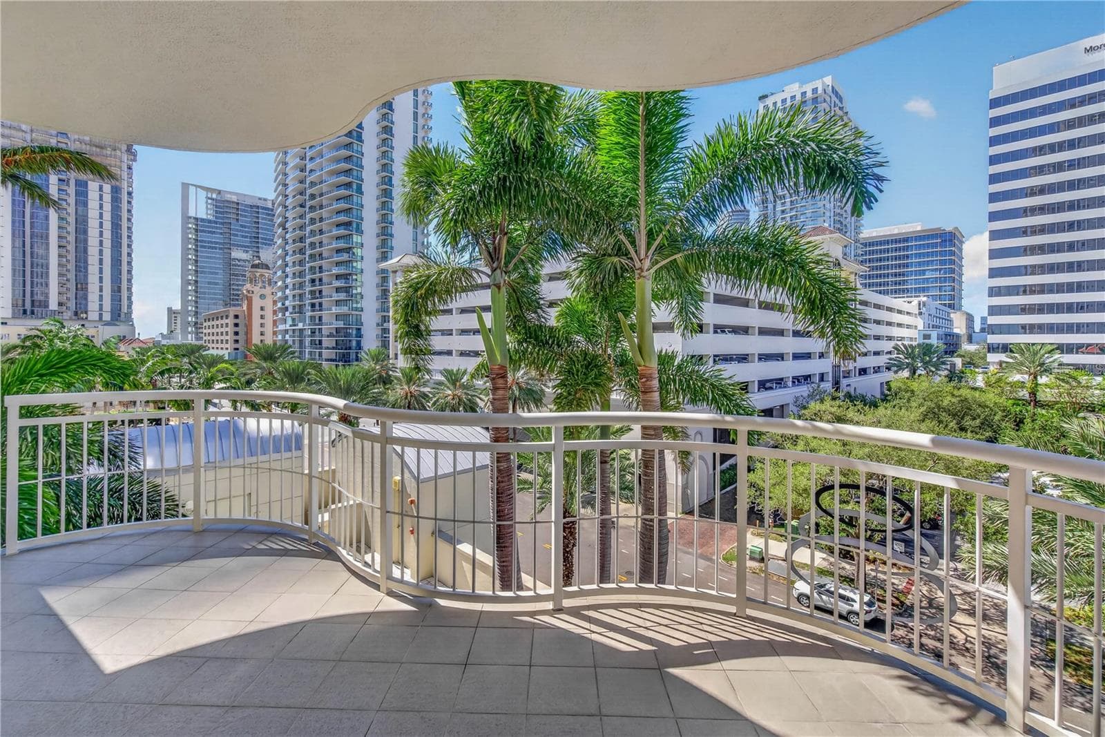 Guest Suite 1 Balcony - 180 BEACH DR NE #502, ST PETERSBURG