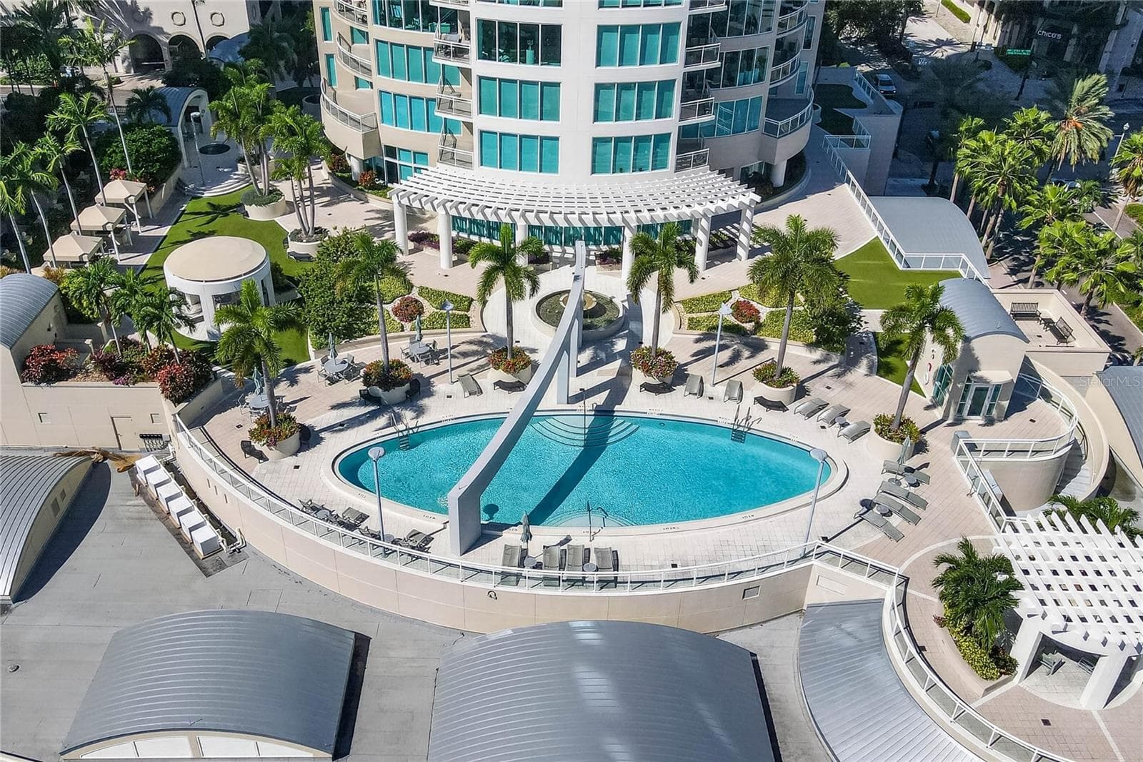 Resort-Caliber Pool Terrace - 180 BEACH DR NE #502, ST PETERSBURG