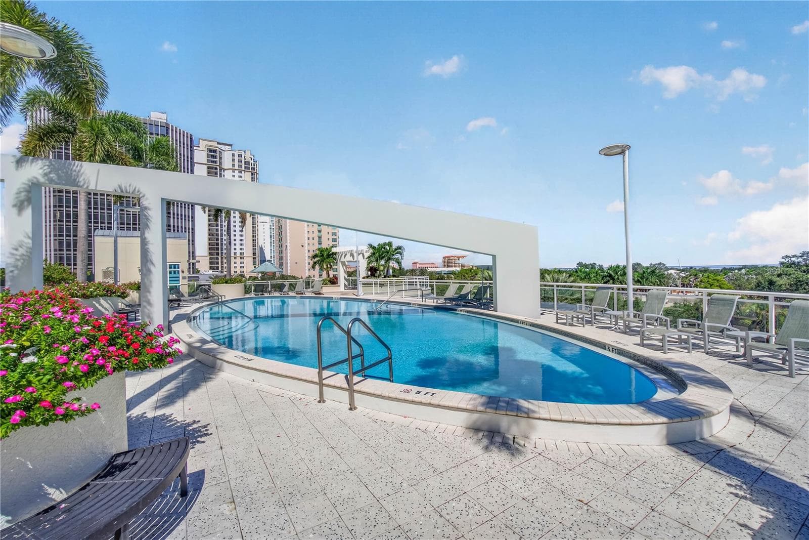 Resort-Caliber Pool Terrace - 180 BEACH DR NE #502, ST PETERSBURG