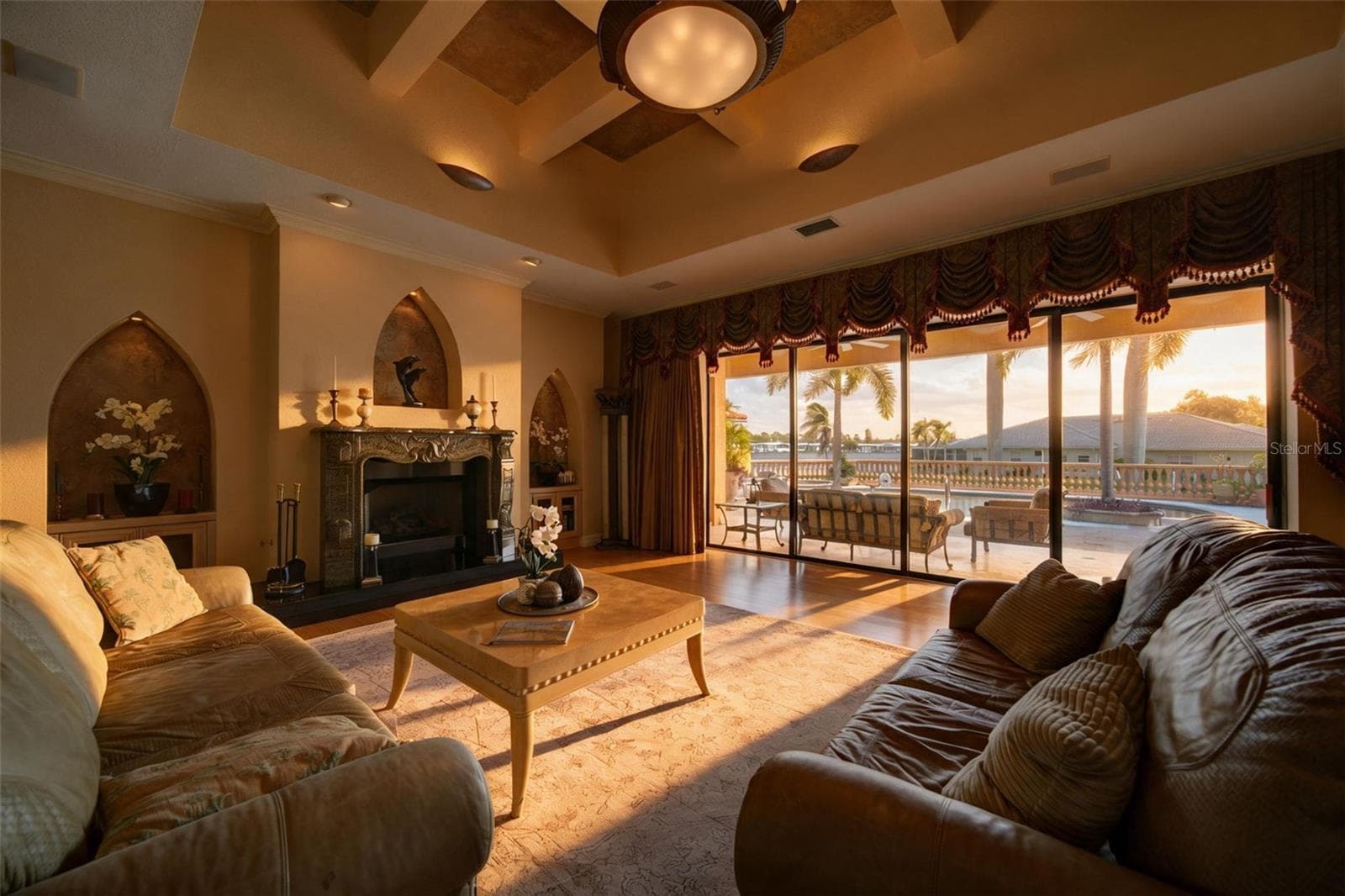 Single Family Residence at 316 W BAY DR, VENICE, photo 16 of 100