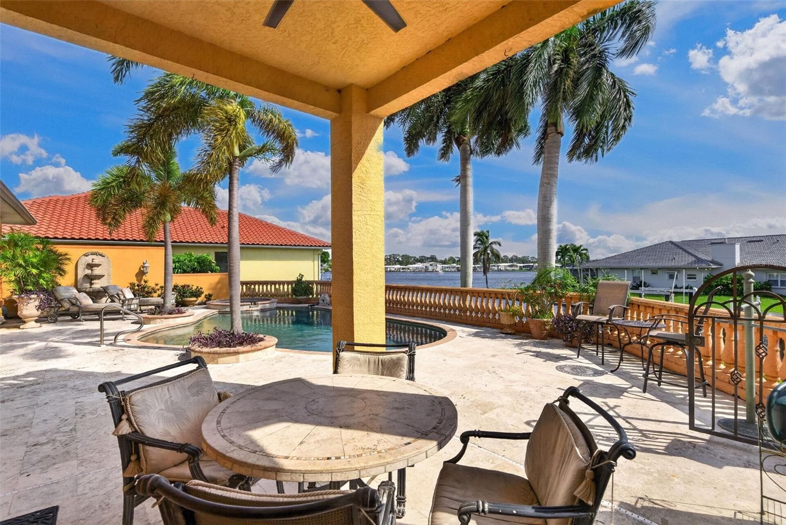 Single Family Residence at 316 W BAY DR, VENICE, photo 63 of 100